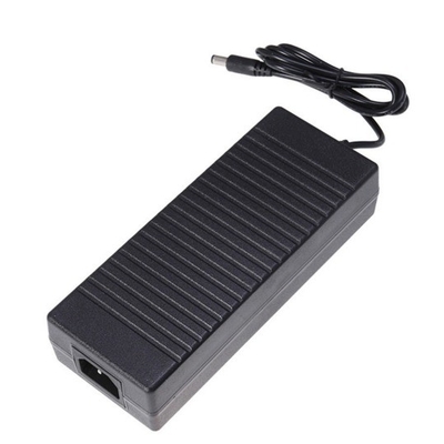 Potente 48VDC 150W Max Output Power Adapter per AC100-240V Input da C-Power