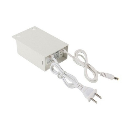 12V 24W Adaptore elettrico esterno con corrente di uscita 2000mA e design bianco docile
