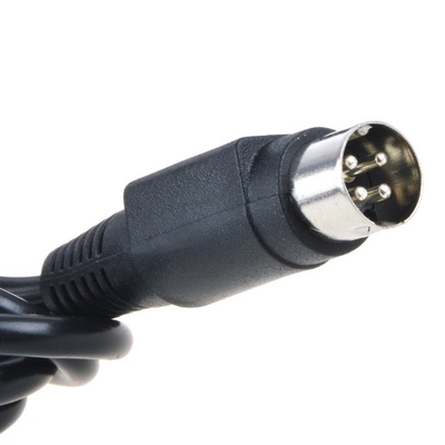 Certificato CE 12V 5A Adaptore di alimentazione per desktop per alimentazione a corrente continua a 4 pin a 60W in nero