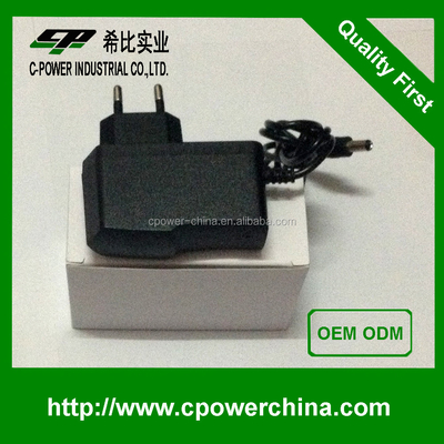 Tipo di uscita 12V 1A 5V 2A 6V 2A 9V 2A Adaptatore 12VDC 1A Adaptatore di corrente alternata