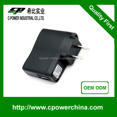 Certificato CE USB universale tipo 5V 300mA 5V 2A 5V 2.5A 5V 1A Adaptore USB nero