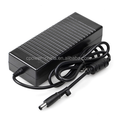 DESK 12V 8A 220V Desktop 8000mA AC DC Power Adapter per esigenze di corrente elevata