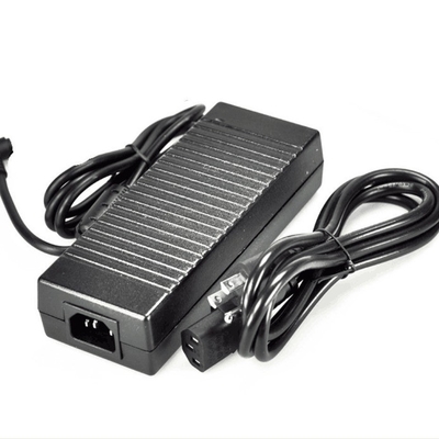 DESK 12V 8A 220V Desktop 8000mA AC DC Power Adapter per esigenze di corrente elevata