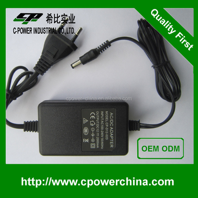 Tecnico 12V 2A 24W Adaptore di corrente continua per la telecamera di sicurezza di Bunker Hill Facile installazione