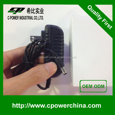 Fornitura di corrente continua 5V 12V 24V Tipo di uscita Nero 500mA 1A 2A Adaptore per dispositivi elettronici
