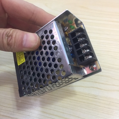 QC Test AC DC 9V 12V 28V 36V 48V 5V Fornitura di alimentazione per la potenza di uscita del banco 1 50W