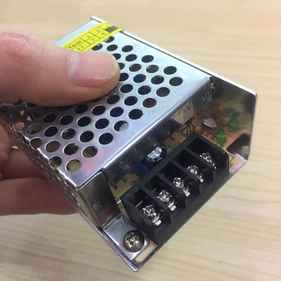 QC Test AC DC 9V 12V 28V 36V 48V 5V Fornitura di alimentazione per la potenza di uscita del banco 1 50W