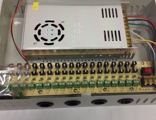 Protezioni Corto circuito sovraccarico di sovraccarico di sovravolt 12V 30A Box di alimentazione per CCTV