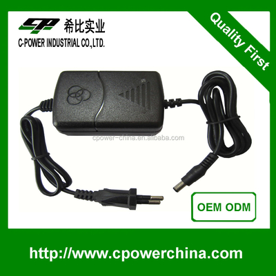 12V 1.2A 12W AC DC Power Adapter con corrente di uscita 1200ma e certificato CE