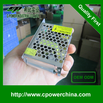 110V/220V AC 12V 3.2A 5A 10A 15A CCTV LED Switch Power Supply Unit con efficienza dell'82%