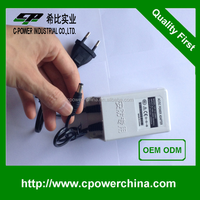 Tipo di uscita DC 12V 1A 12V 2A 14V 1A 14V 2A 24W Adaptore di alimentazione per apparecchiature industriali