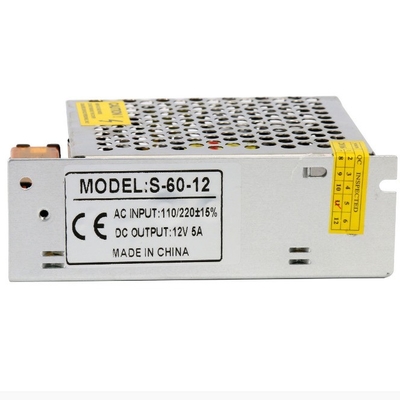Frequenza di uscita 50/60Hz C-Power DC 24V 2.5A 12V 5A 60W 29V 2A Switching di alimentazione