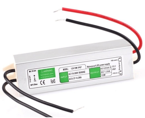 Conducibile di alimentazione impermeabile da 15W per trasformatore a corrente continua a striscia LED a uscita singola 12V 24V