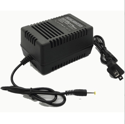 Trasformatore di potenza elettrica lineare a fase singola AC a AC 24V 2A con presa a corrente continua 5.5*2.1