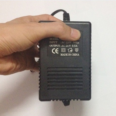 24V Voltaggio di uscita CCTV AC 14.4V 24V 2A 3A Trasformatore di alimentazione per telecamere CCTV