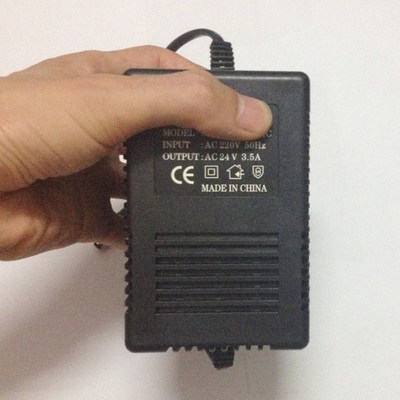 Trasformatore di uscita AC 24V 24V 2A 3A Adaptatore di alimentazione per telecamere CCTV PTC 220V Input