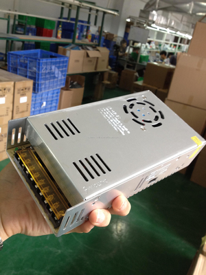 110v/220v 400w di alimentazione alternata a corrente continua con 13.8v 30a di uscita e 82% di efficienza