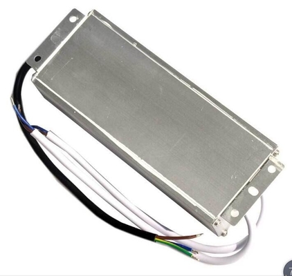 110-240V 50/60HZ Voltaggio di ingresso 12V 5A 60W alimentazione impermeabile con lunga durata
