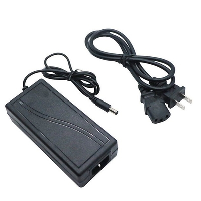 Adaptore di alimentazione per desktop a tensione costante da 24v 2.5 ampere 60w con connessione per desktop