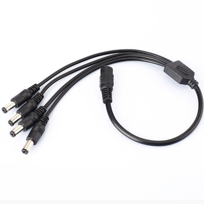 Adaptatore di alimentazione CE certificato Cable splitter di alimentazione a corrente continua a 4 vie per telecamere di sicurezza CCTV