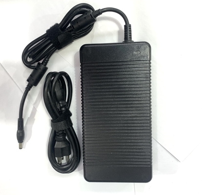 Tipo desktop 240W 12V 20A Adaptore di alimentazione AC DC per il risparmio energetico CCTV/LED/ECT