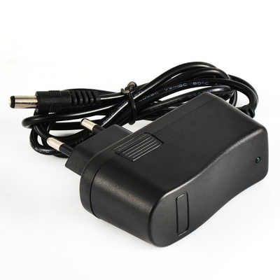 12V 1.5A Adaptore di alimentazione a corrente continua a montaggio a parete per telecamere CCD