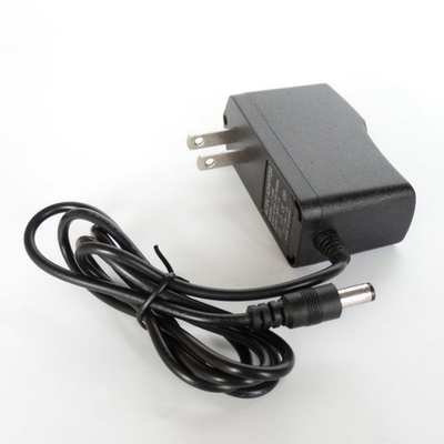 Carica in modo efficiente l' elettronica con l' adattatore di carica di 100-240v ac 6v dc 1a 6w