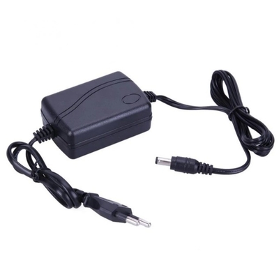 Plug In 12V DC Power Adapter 5V 1A 12W 12V 2A 24W per il collegamento di apparecchi elettrici