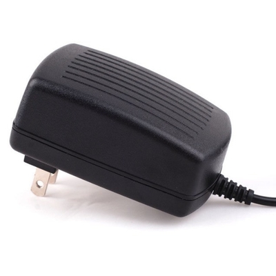 C-Power 12VDC 2A 24W connettore magnetico plug Power Adapter per LED CCTV