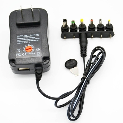 AC100-240V Adaptore di alimentazione a presa staccabile 30W Uscita 3-12V CC Regolabile 85% di efficienza