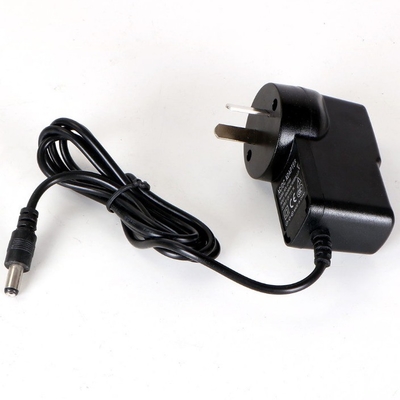 C-Power Costant Voltage AC100-240V DC 12V 0.5A Adaptore di alimentazione per modem CE accreditato