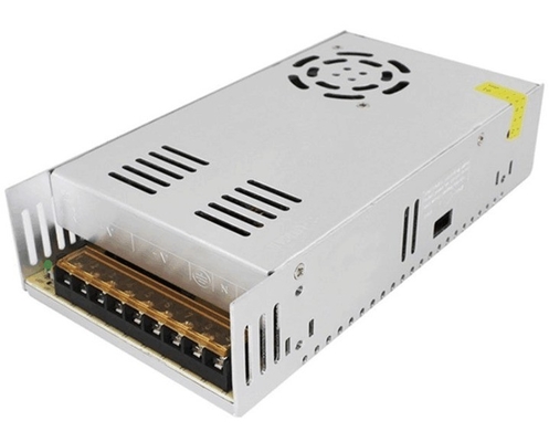 Fornitore di alimentazione a uscita singola a 18 V per strisce a LED CCTV Radio Computer Regulated DC Switching