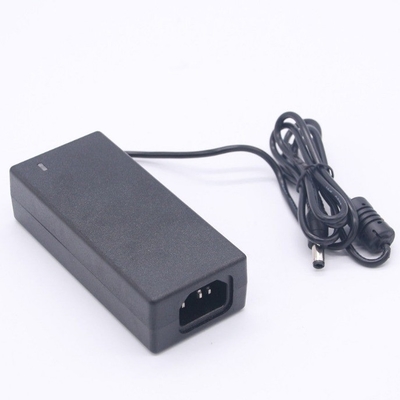 C-Power 5V DC Output Tipo 5V 4A 20W 5V 3.5A Adaptore di alimentazione per ampia gamma di tensione