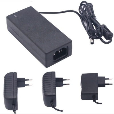 C-Power 5V DC Output Tipo 5V 4A 20W 5V 3.5A Adaptore di alimentazione per ampia gamma di tensione