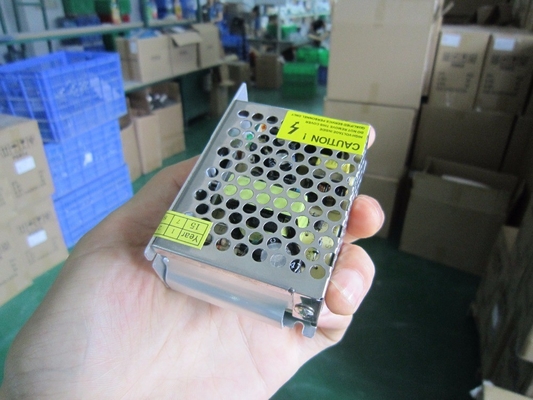 100% di prova 5V 12V 24V 48V alimentazione continua 2A 3A 5A 10A 15A 20A 30A Potenza di commutazione