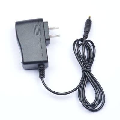 C-Power 12V 0,7A 700mA Adapter di alimentazione La soluzione perfetta per dispositivi in bianco e nero
