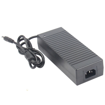 12.5A Corrente di uscita 150W 12V Adaptore di corrente CC a corrente CA per 100-240V