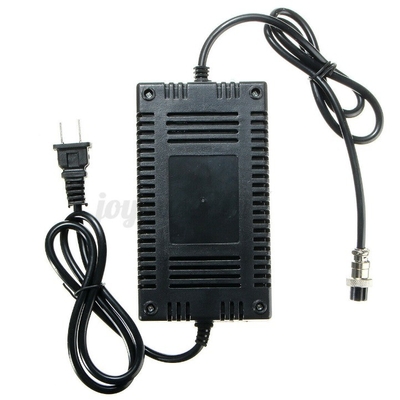 Compatto caricabatterie di uscita 24V 0.35Kg per 24v 6ah Sea Scooter Nero a prezzi accessibili