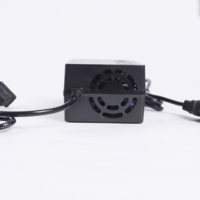 Caricatore di potenza di uscita 48v 2a per 58v 4s batteria al piombo acido da C-Power