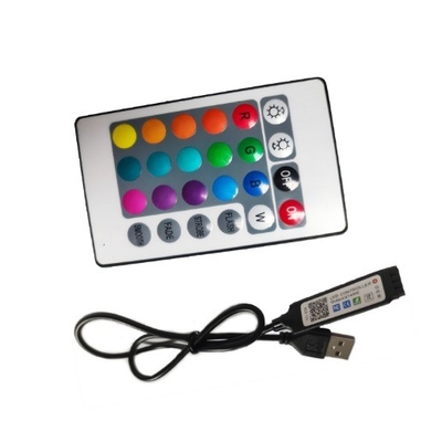 Controller di luce a striscia a LED RGB 24 chiavi Fornitore di alimentazione USB remoto 170lm/w Efficienza luminosa
