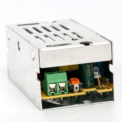 Fornitore di alimentazione versatile da 110v a 220v a corrente continua 12v a 12v a 1,5 ampere per diverse applicazioni