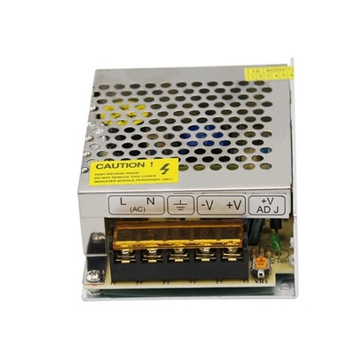 Frequenza di uscita costante 50/60HZ C-Power 9V 5A 45W Fornitore di alimentazione con efficienza dell'82%
