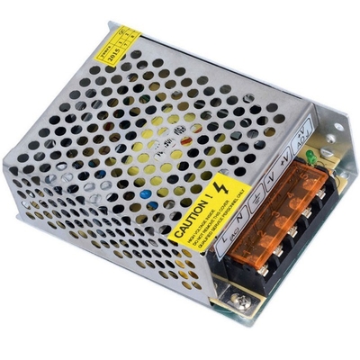 Fornitore di alimentazione di commutazione a uscita singola da 15V 3A 45W per il prodotto di alimentazione in C da 110V/220V AC